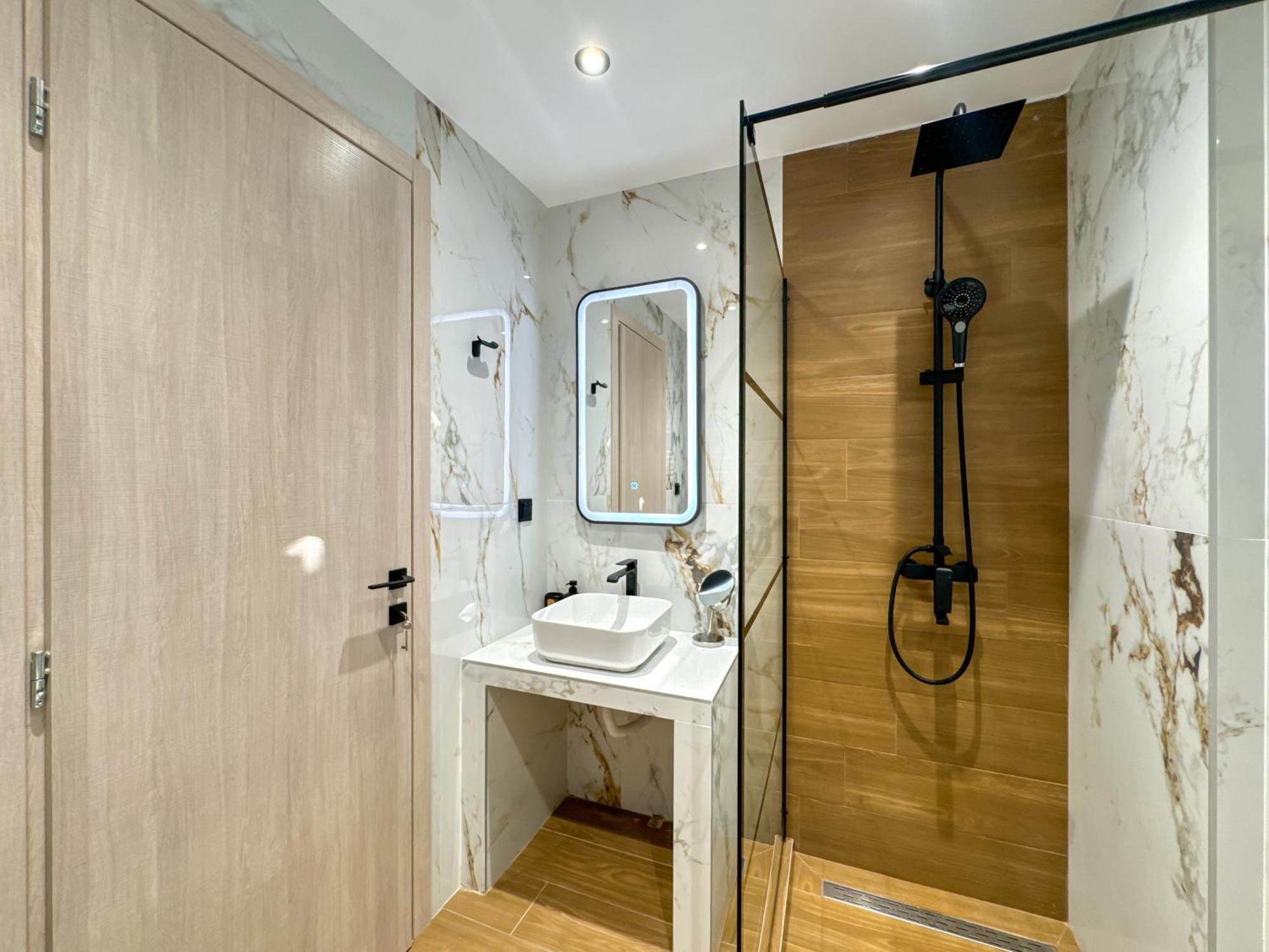 Luxury Downtown Apartment D1 Szaloniki Kültér fotó